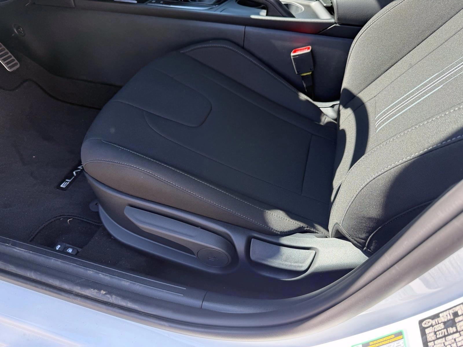 Thumbnail: 2026 Hyundai Elantra - 4