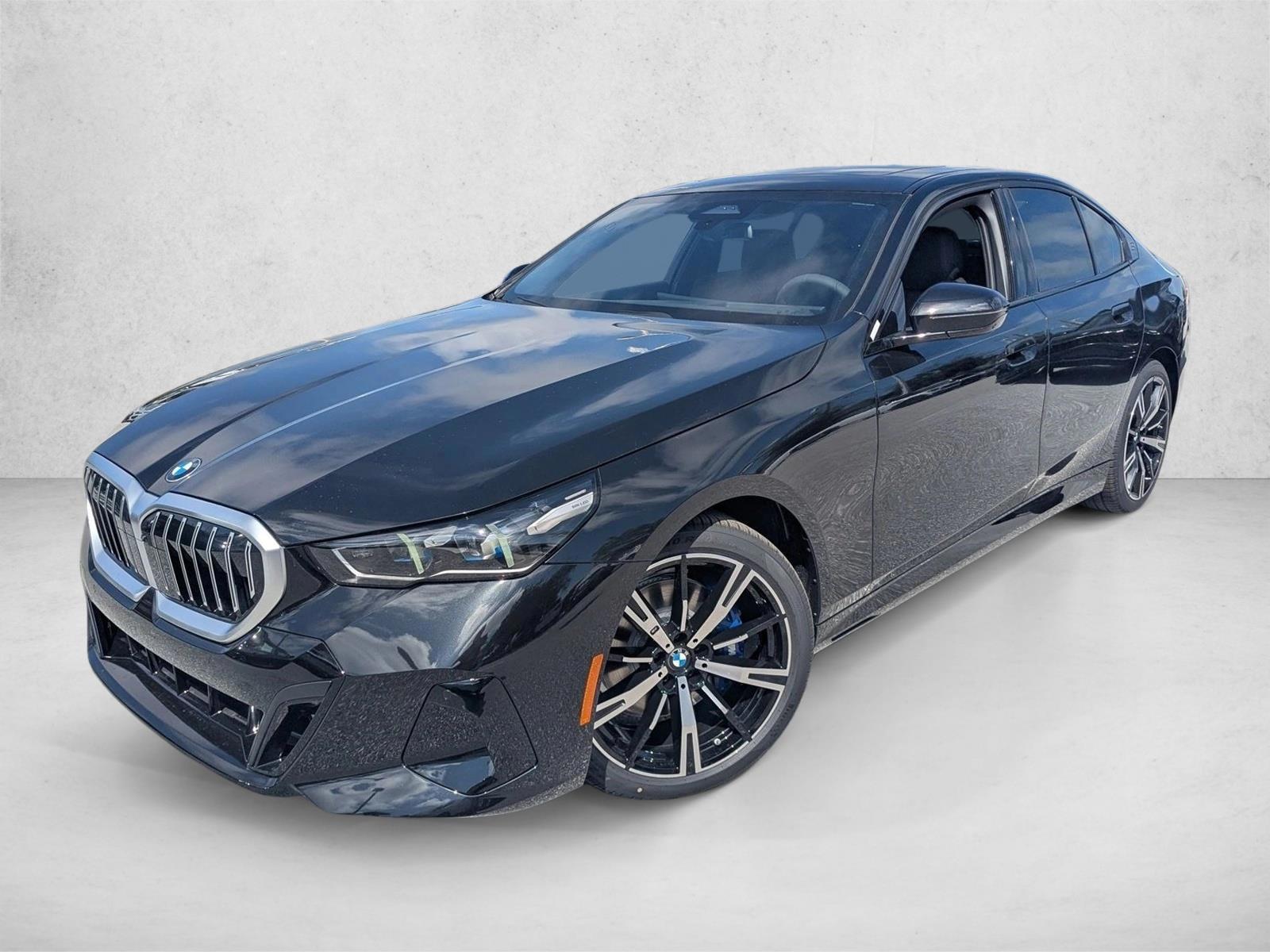 Thumbnail: 2026 BMW 5 Series - 1