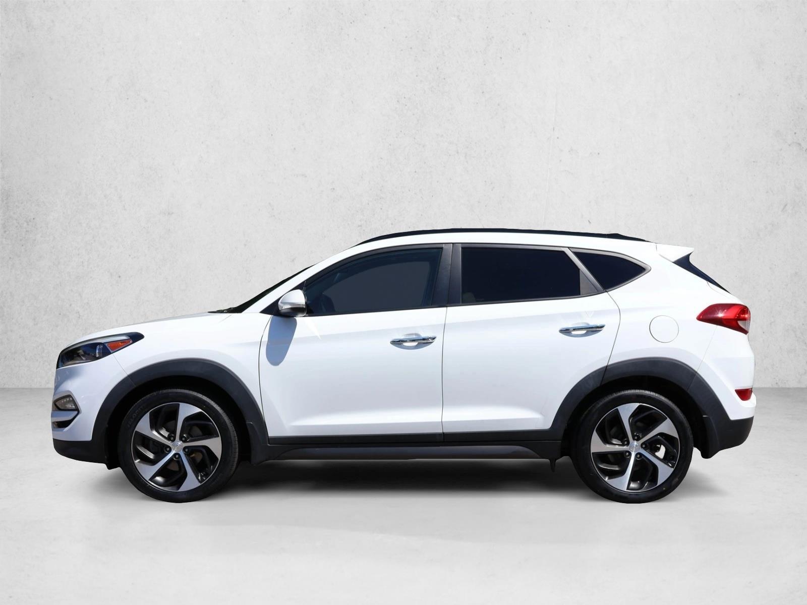Thumbnail: 2016 Hyundai Tucson - 2