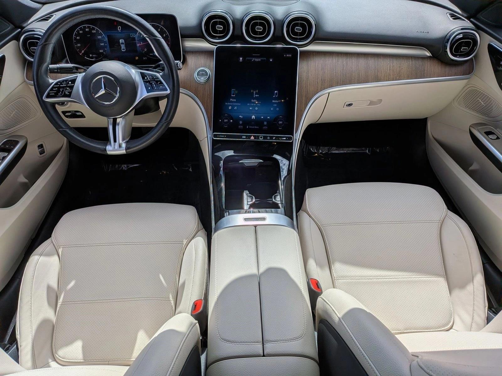 Thumbnail: 2022 Mercedes-Benz C-Class - 3