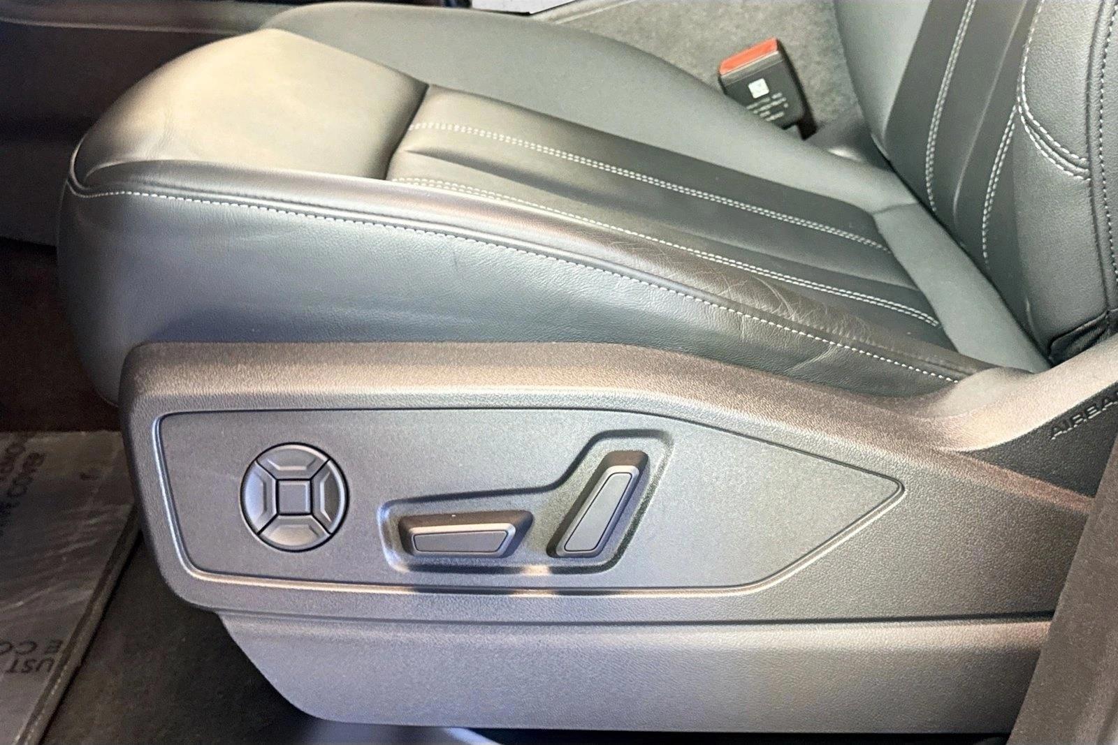 Thumbnail: 2025 Audi Q5 - 3