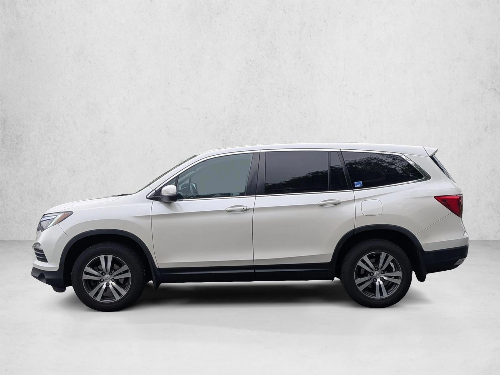 Thumbnail: 2018 Honda Pilot - 2