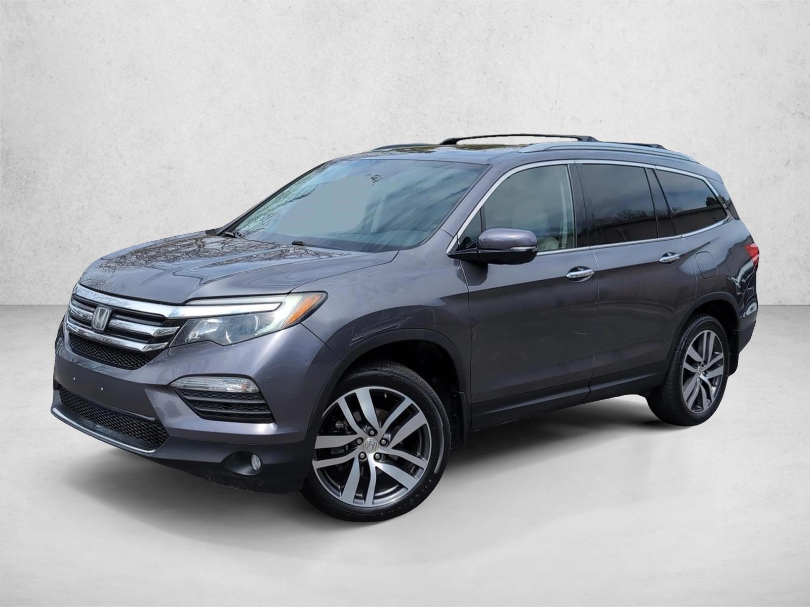 Thumbnail: 2017 Honda Pilot - 1