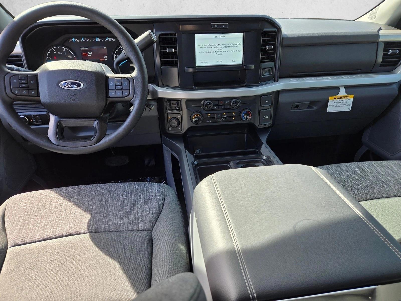Thumbnail: 2026 Ford Econoline - 3