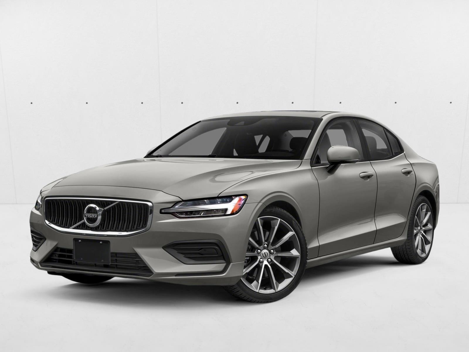 2020 Volvo S60 T5 Momentum's photo