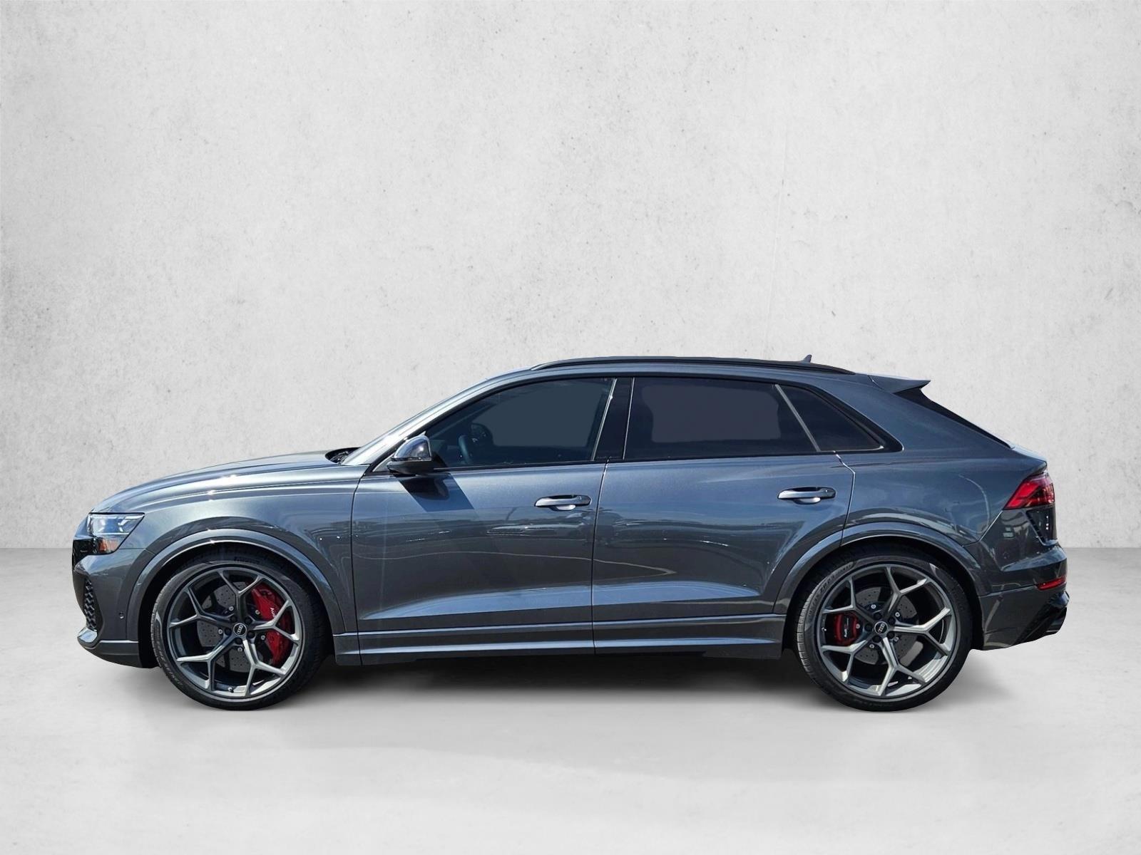 Thumbnail: 2026 Audi RS Q8 - 2
