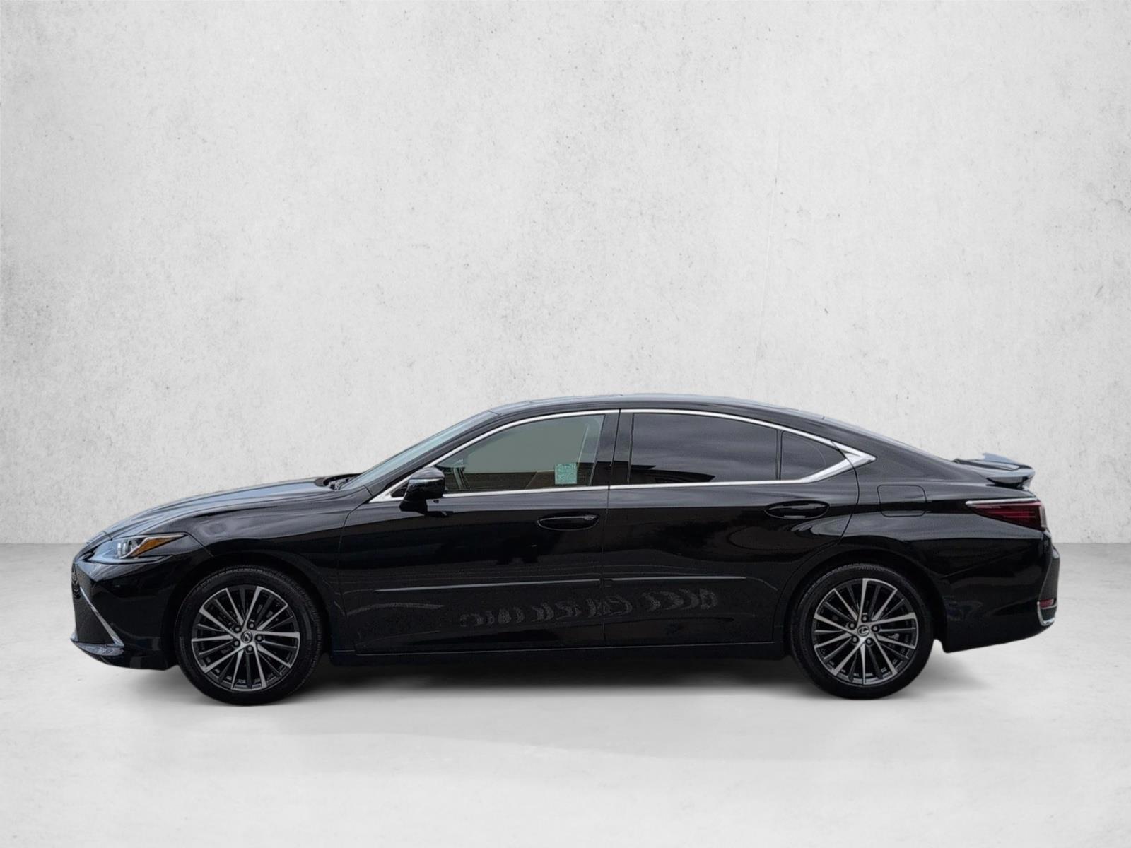Thumbnail: 2025 Lexus ES - 2