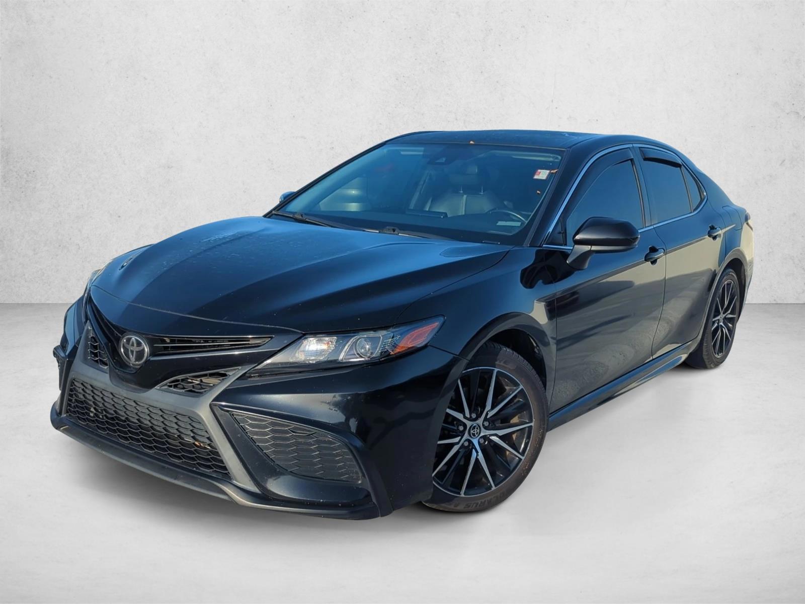 Thumbnail: 2021 Toyota Camry - 1
