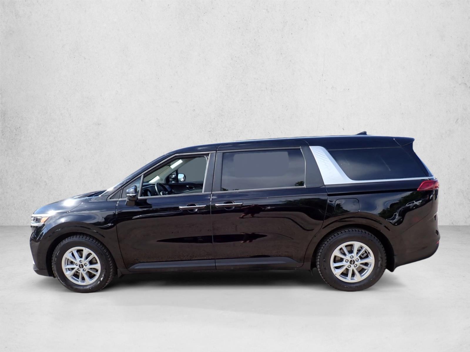 Thumbnail: 2022 Kia Carnival - 2