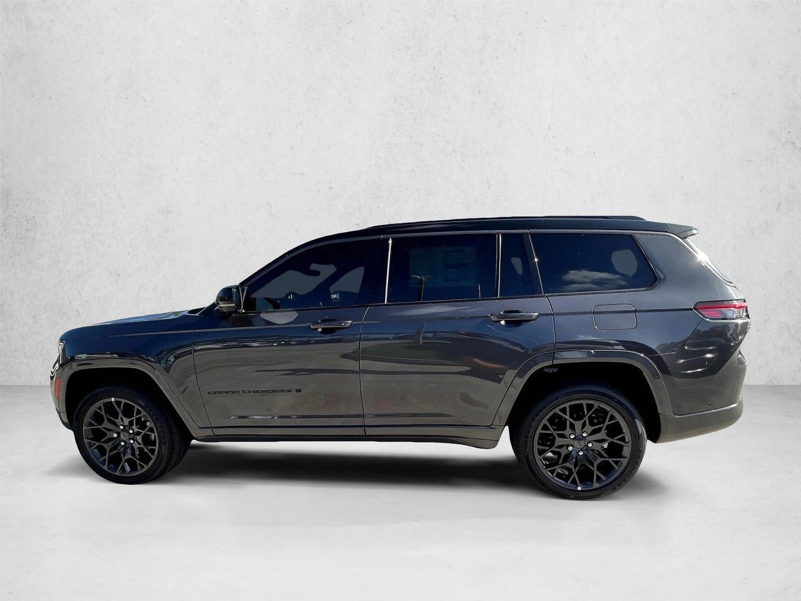 Thumbnail: 2026 Jeep Grand Cherokee L - 2