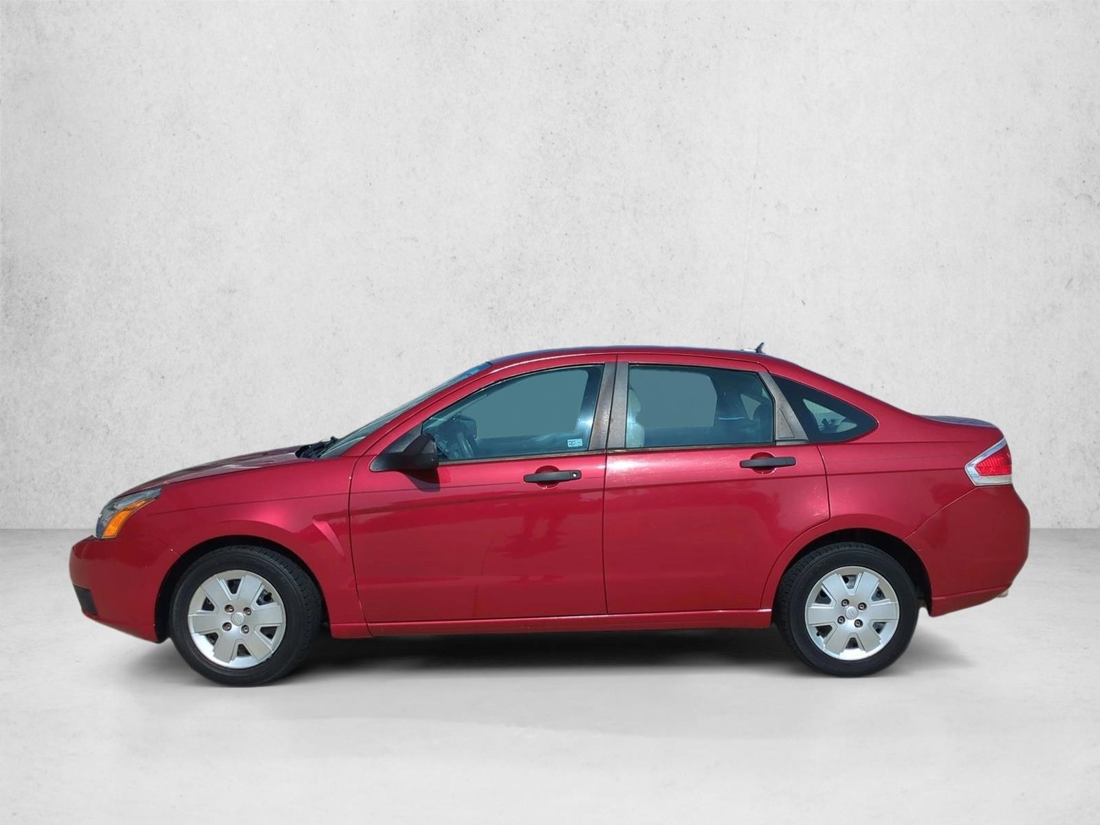 Thumbnail: 2011 Ford Focus - 2