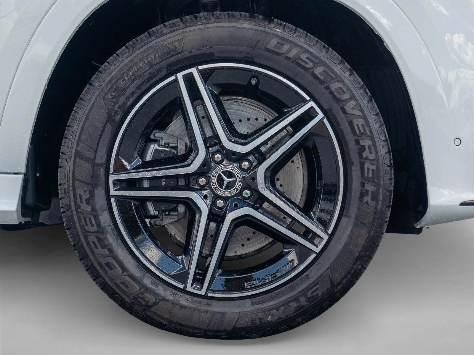 Thumbnail: 2026 Mercedes-Benz GLE - 3