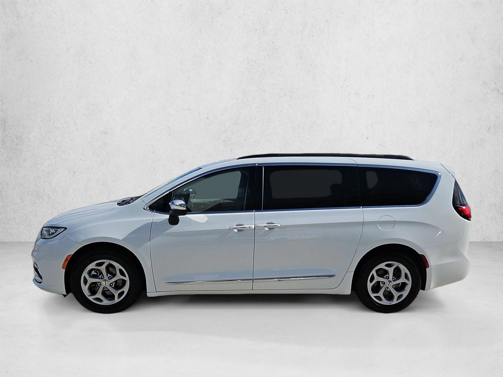 Thumbnail: 2023 Chrysler Pacifica - 2