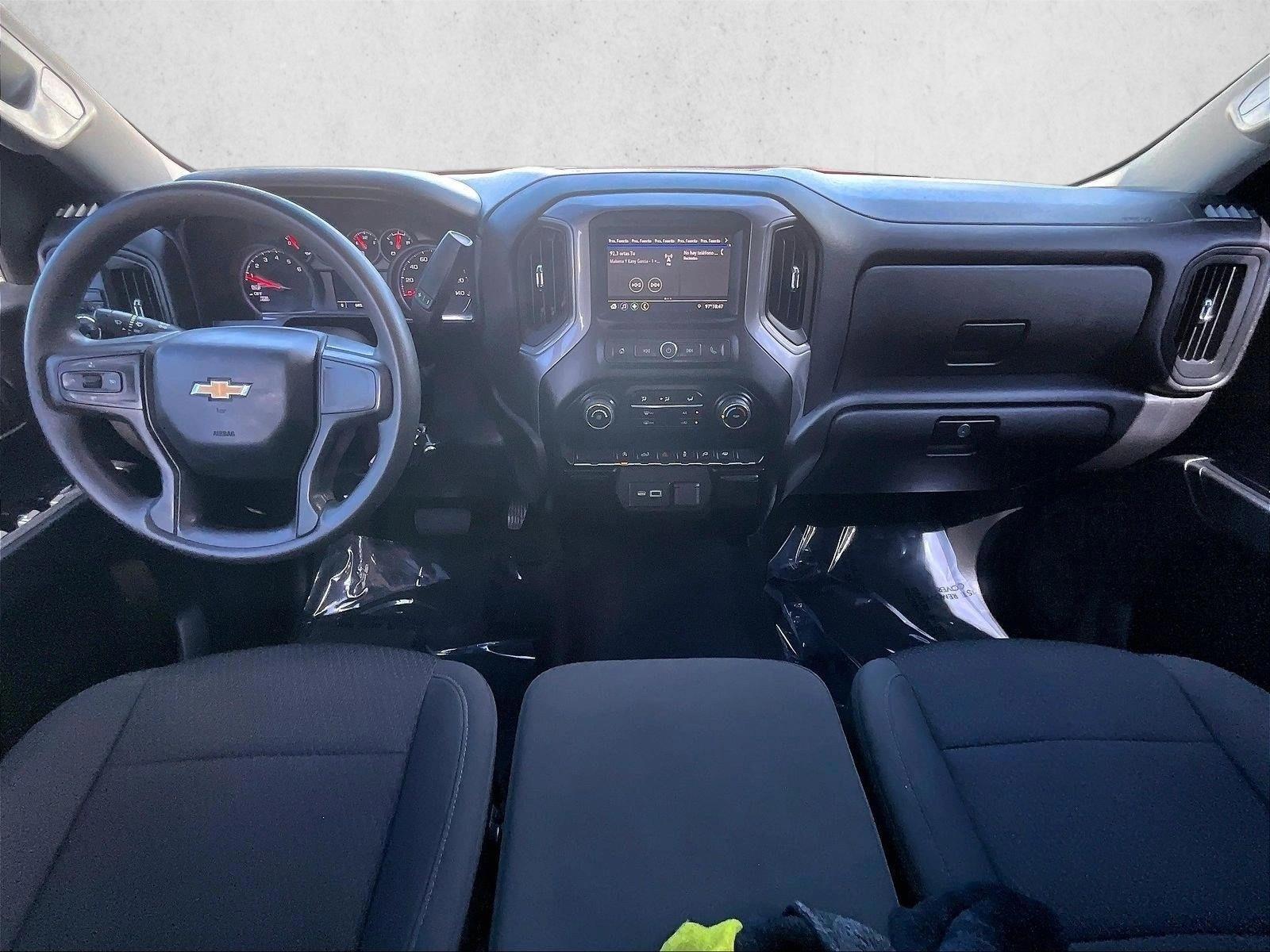 Thumbnail: 2021 Chevrolet Silverado 1500 - 3