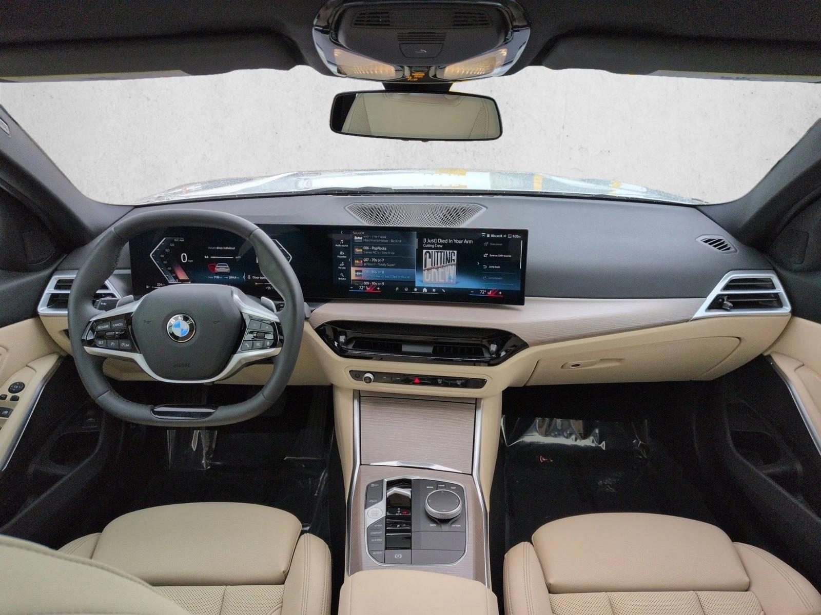 Thumbnail: 2025 BMW 3 Series - 3