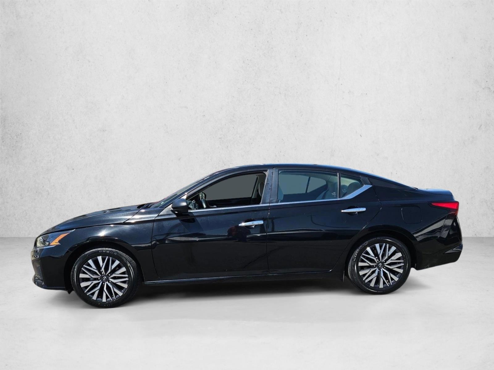 Thumbnail: 2024 Nissan Altima - 2