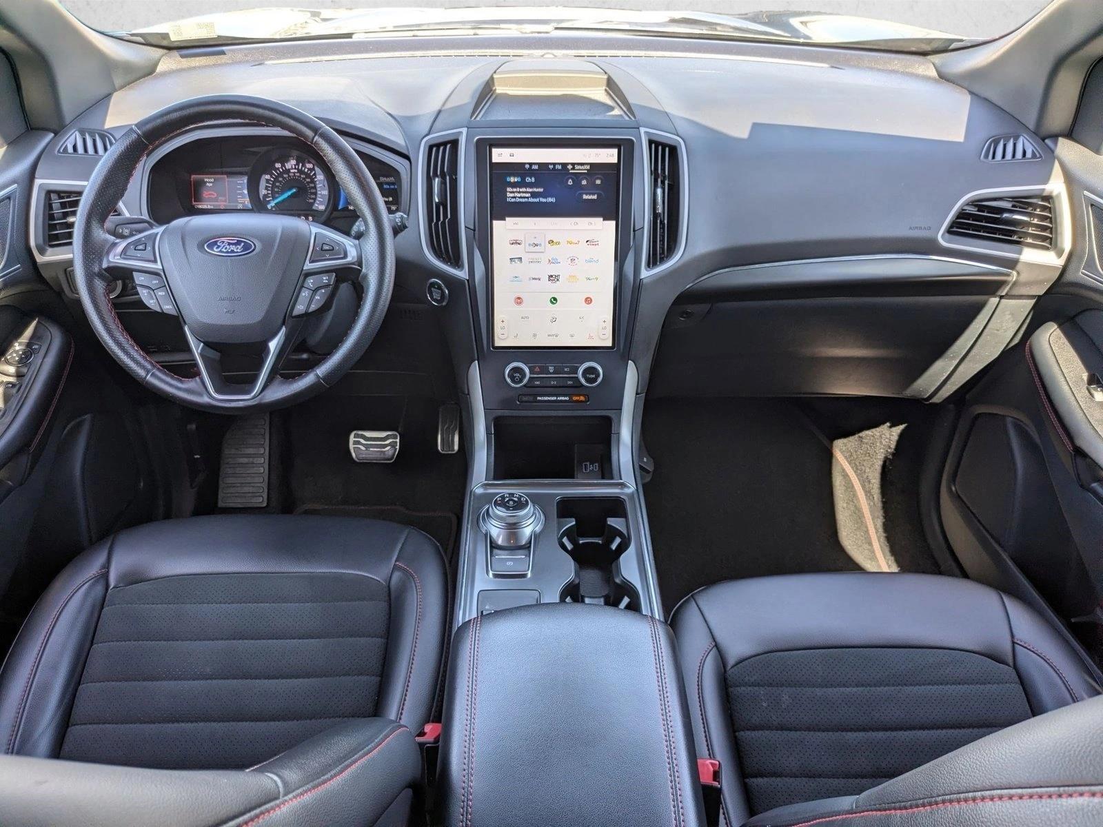 Thumbnail: 2022 Ford Edge - 3