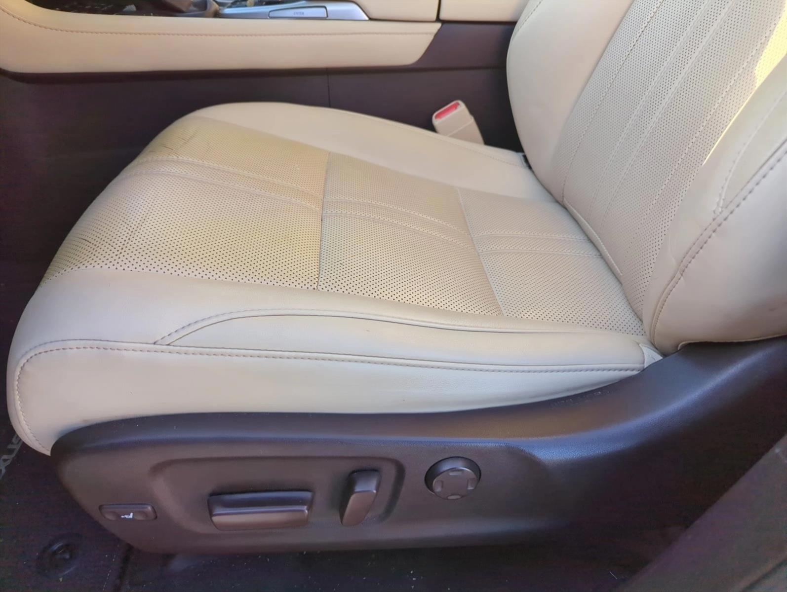 Thumbnail: 2016 Lexus RX - 3