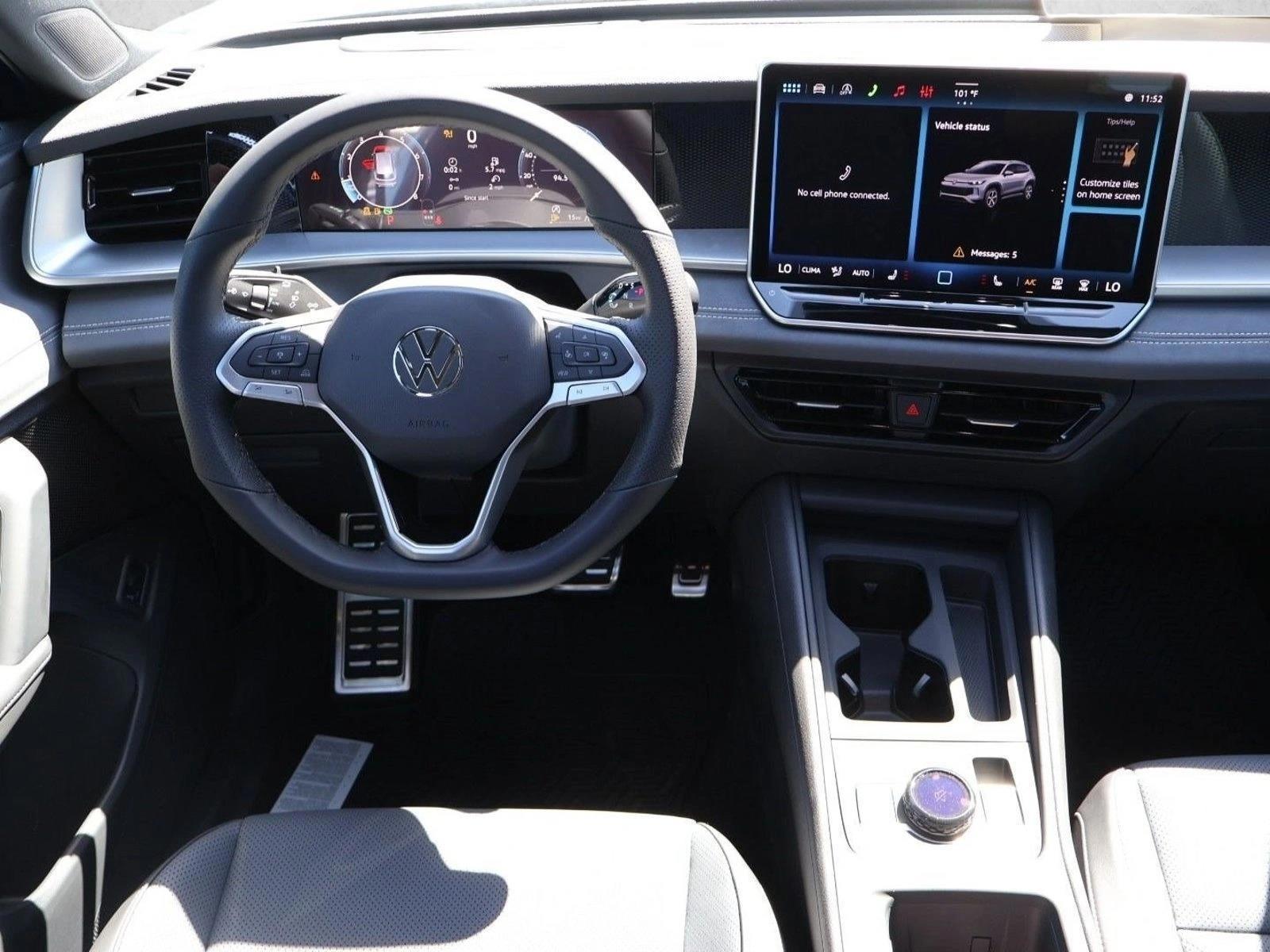 Thumbnail: 2026 Volkswagen Tiguan - 4