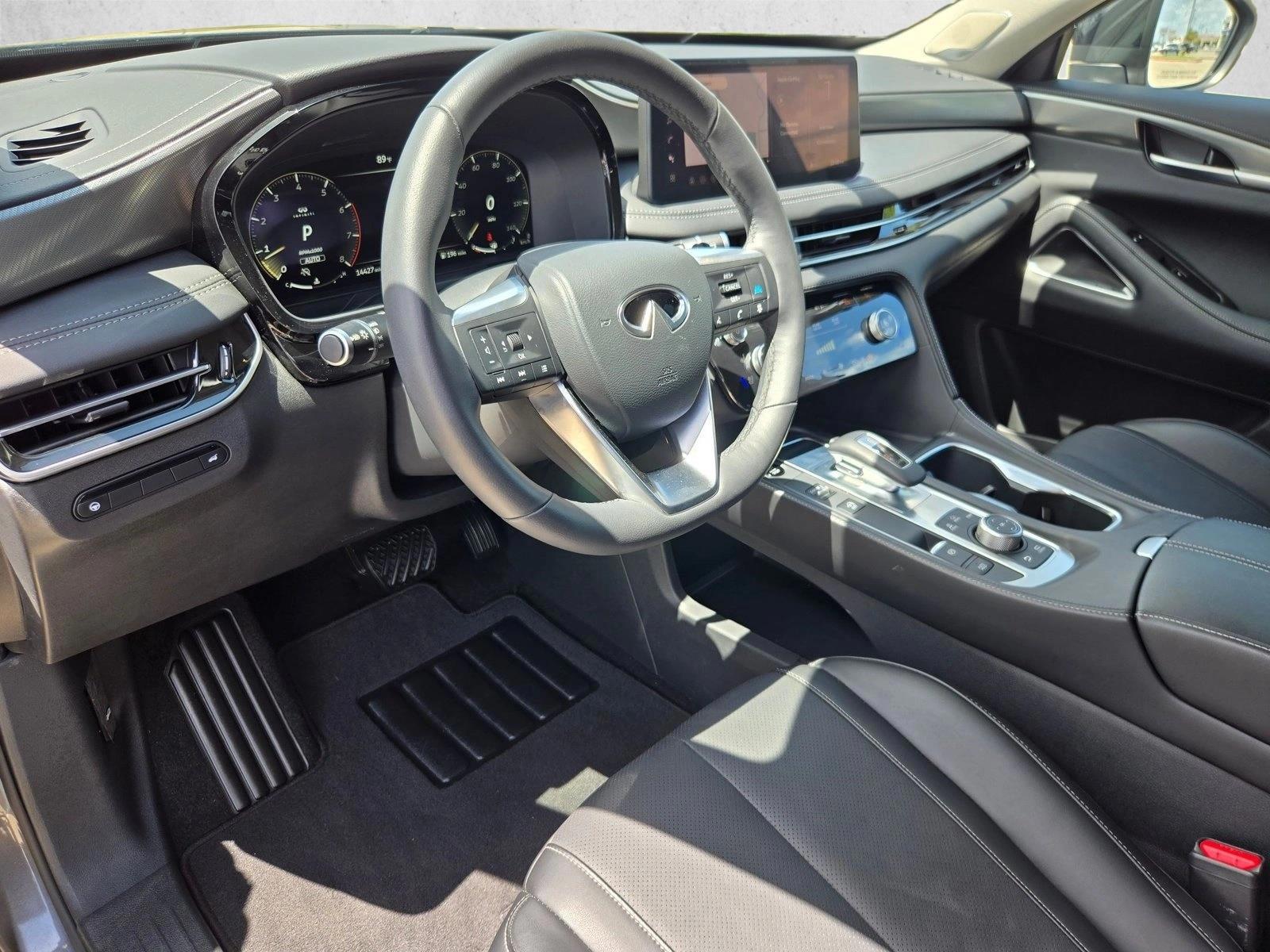 Thumbnail: 2026 INFINITI QX60 - 3