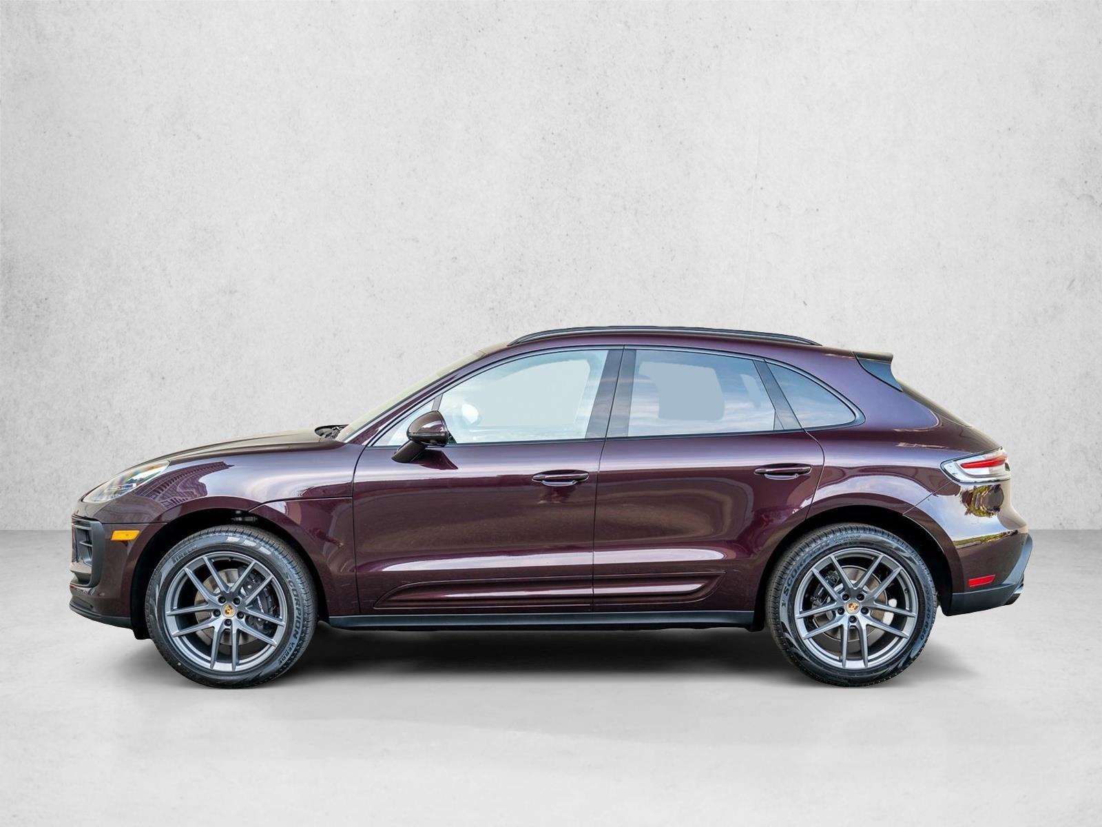 Thumbnail: 2025 Porsche Macan - 2