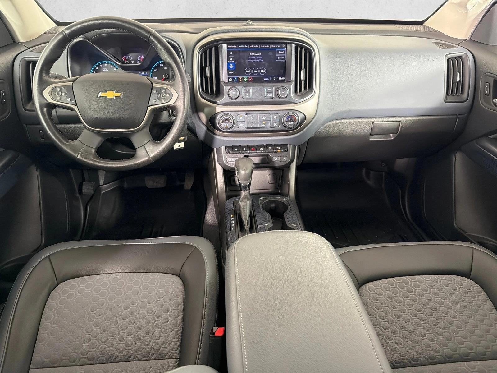 Thumbnail: 2022 Chevrolet Colorado - 3