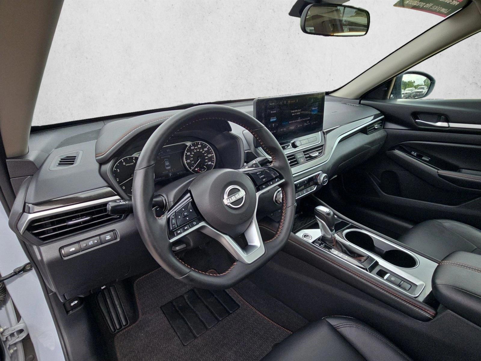 Thumbnail: 2025 Nissan Altima - 3