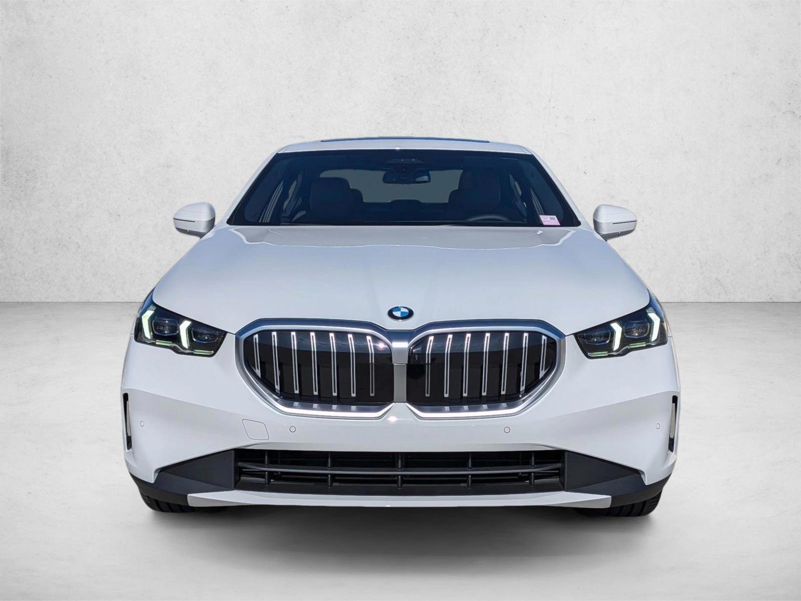 2026 BMW 5 Series 530i - Photo 6