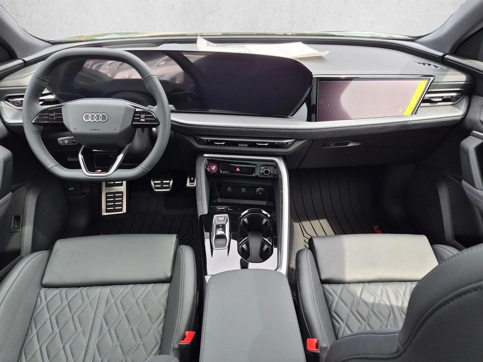 Thumbnail: 2026 Audi SQ5 - 3