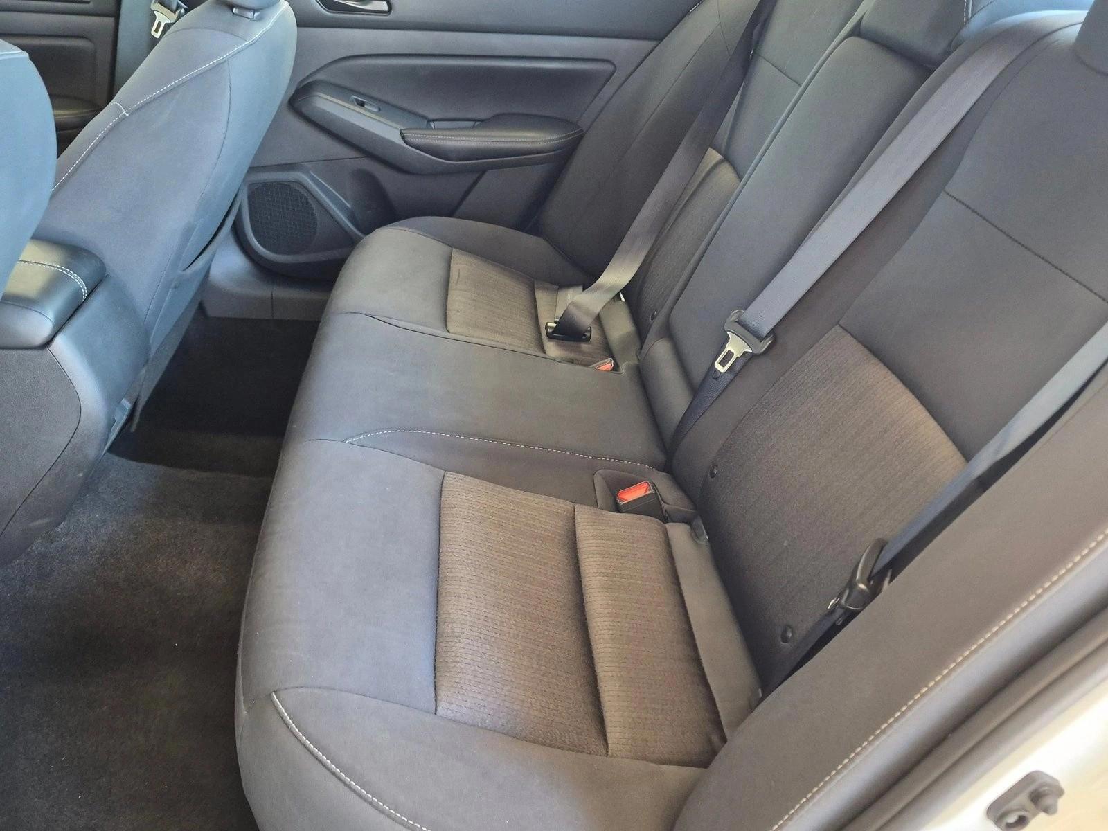 2025 Nissan Altima SV - Photo 17