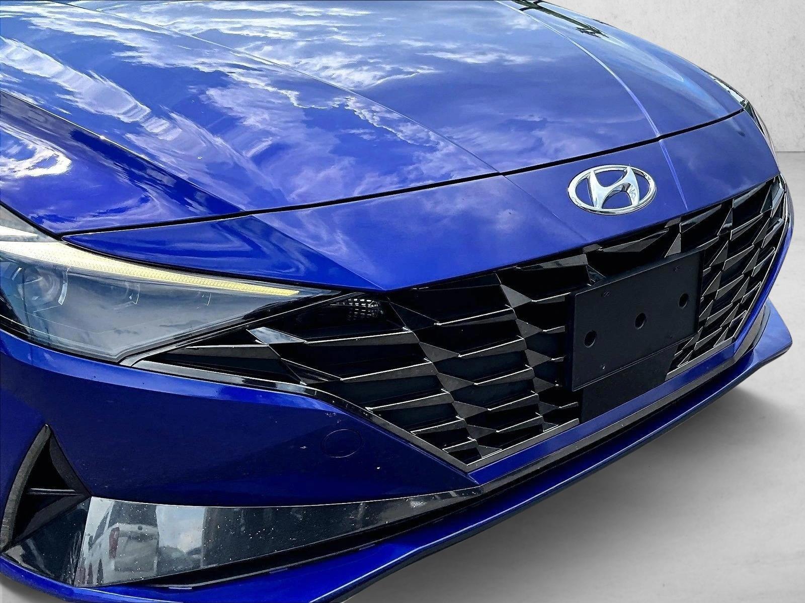 2023 Hyundai Elantra Limited - Photo 26