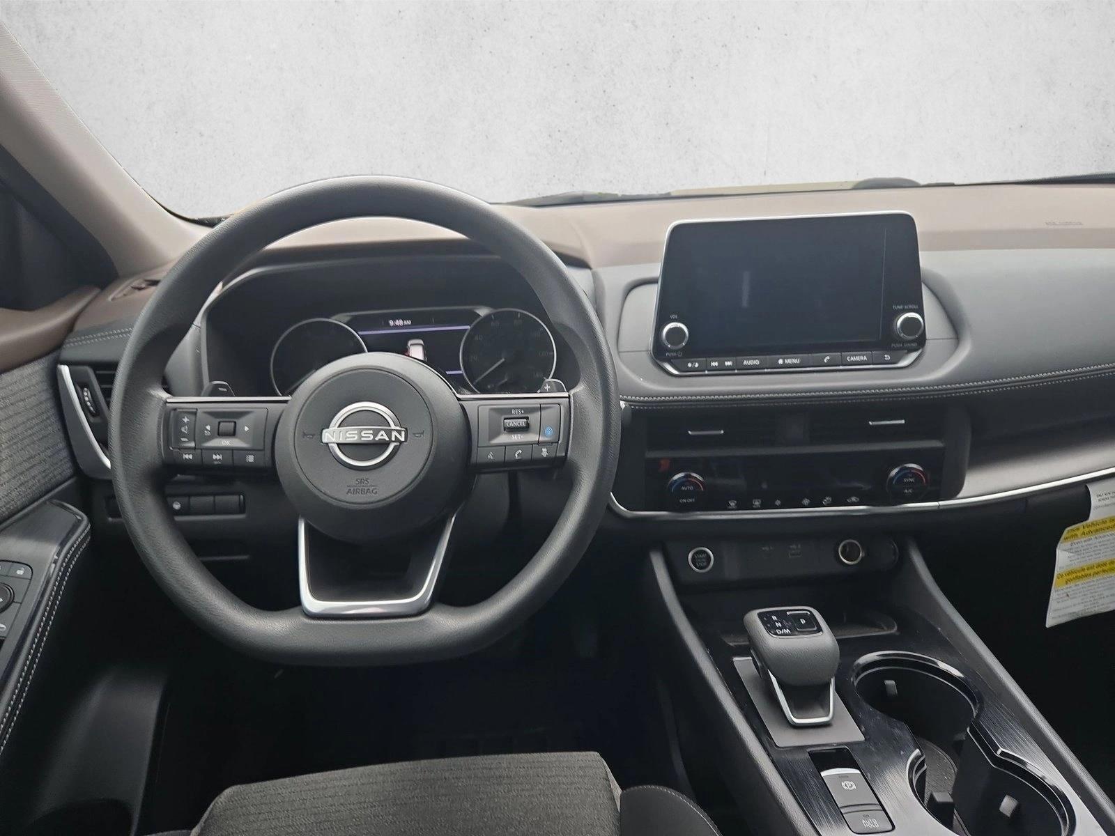 Thumbnail: 2023 Nissan Rogue - 3