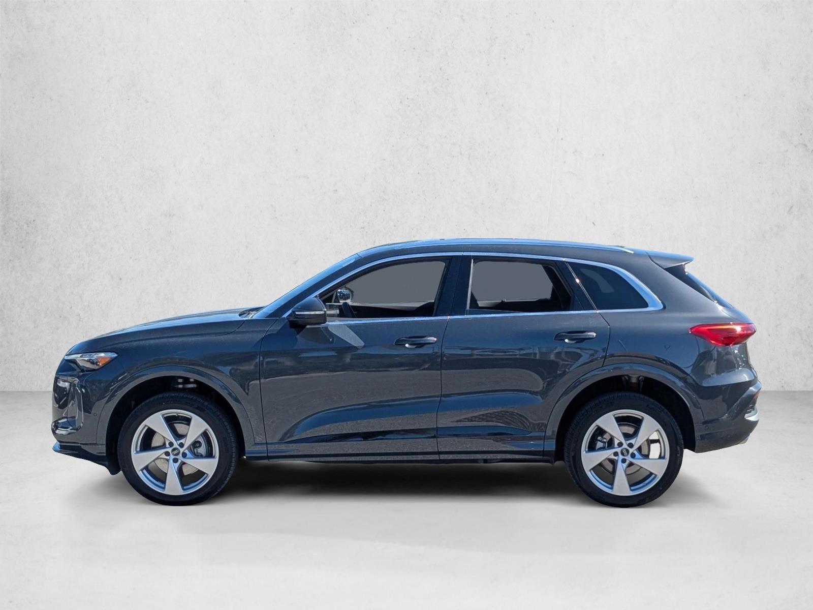 Thumbnail: 2025 Audi Q5 - 2