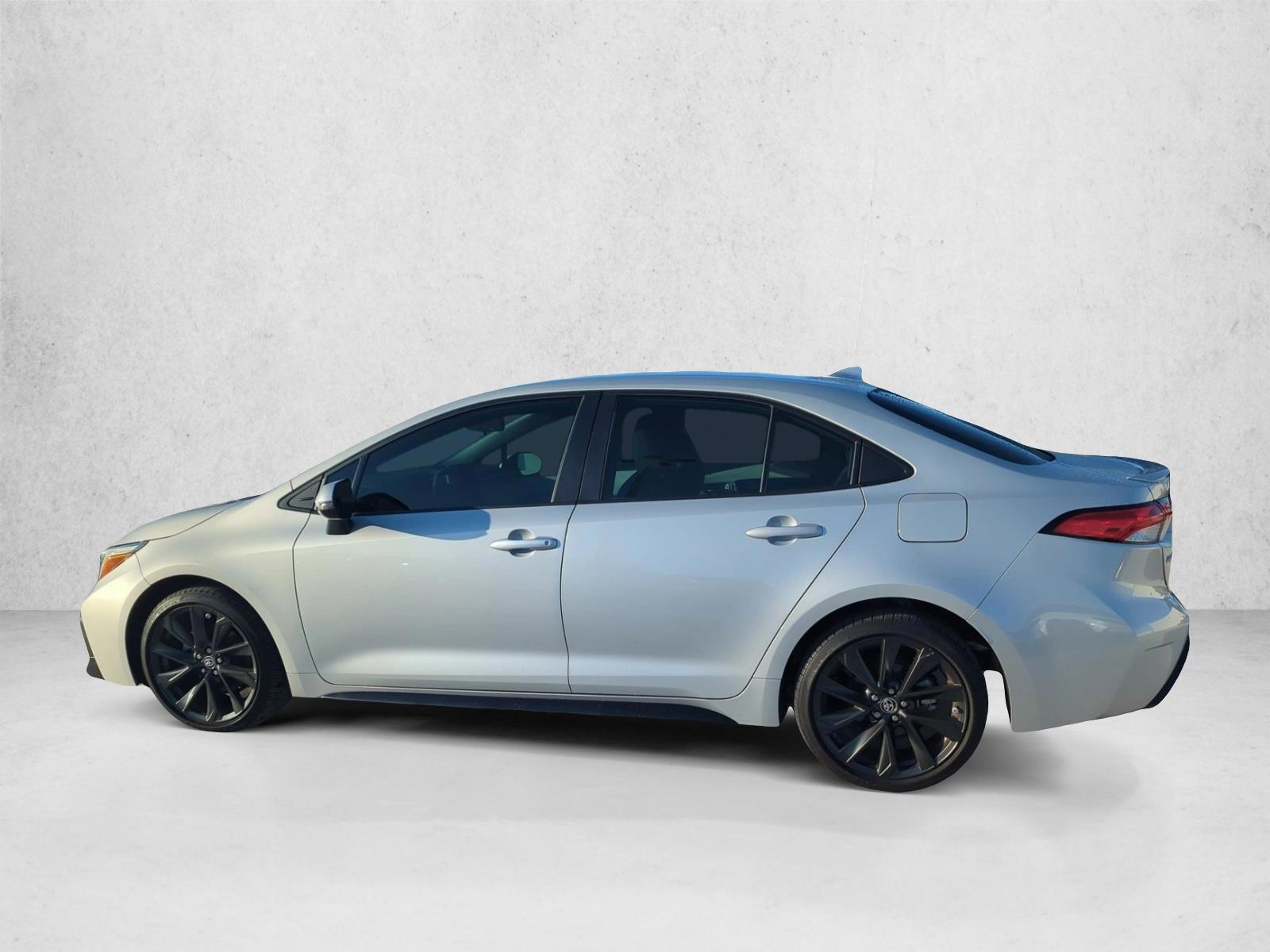 Thumbnail: 2024 Toyota Corolla - 2