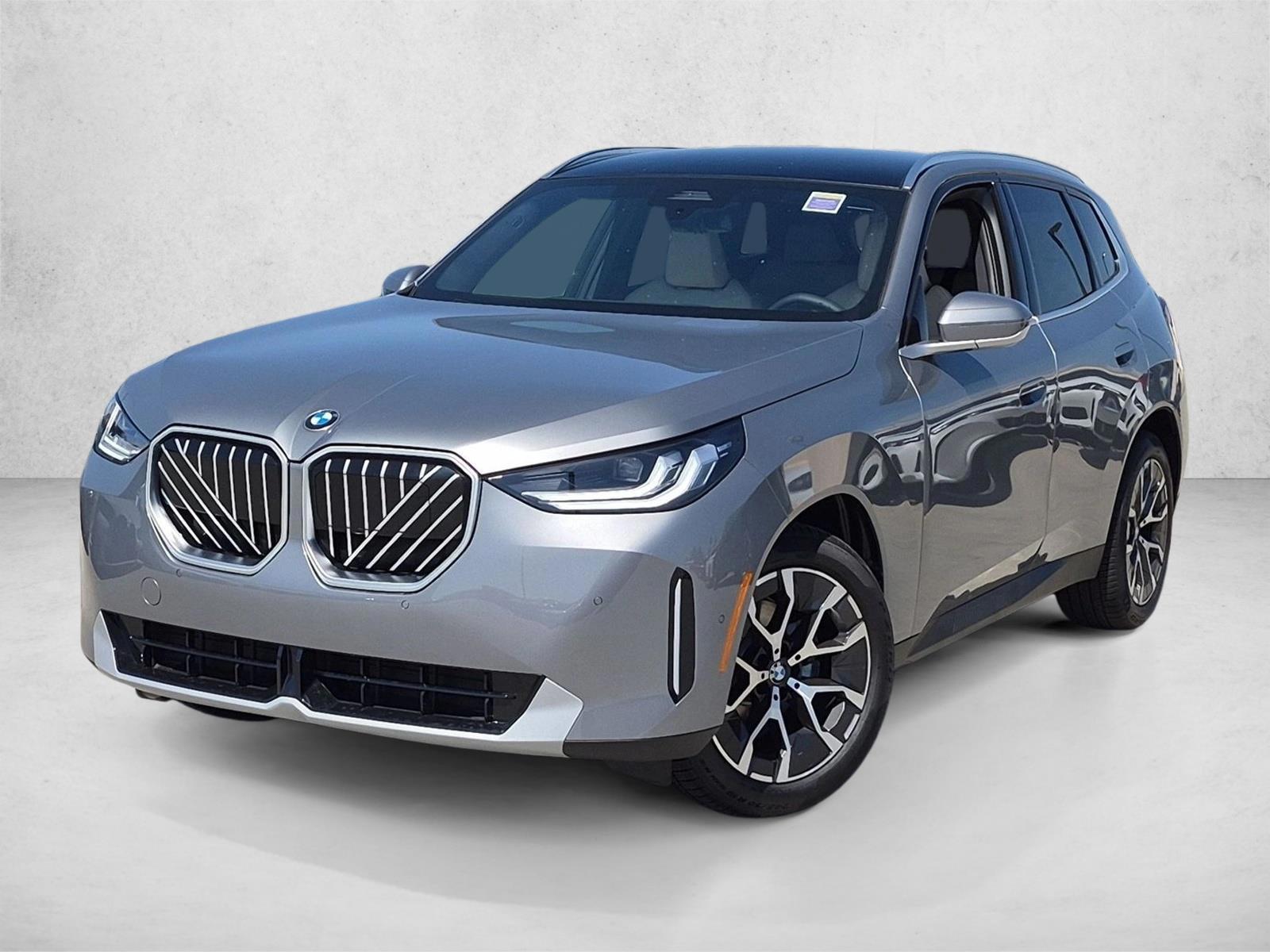 Thumbnail: 2026 BMW X3 - 1
