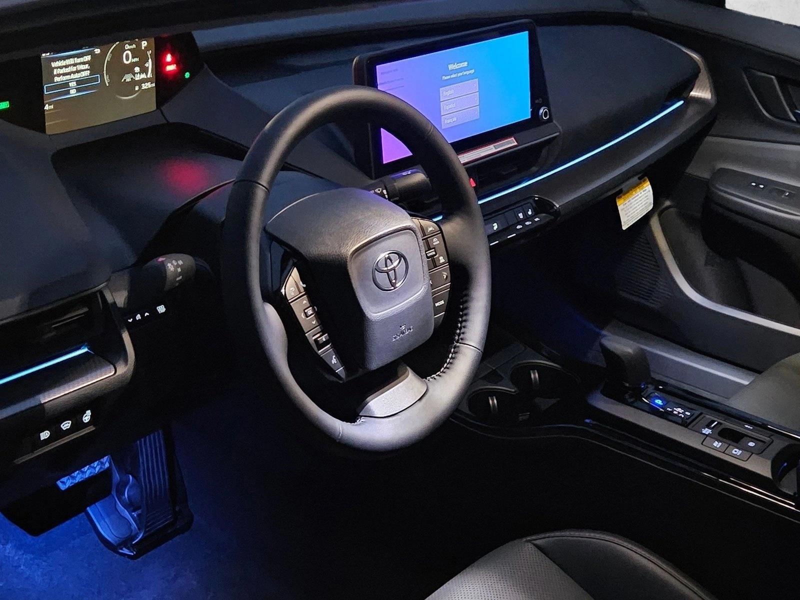 Thumbnail: 2026 Toyota Prius - 3