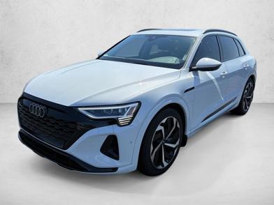 2024 Audi Q8 e-tron Premium Plus -
                  Westmont, IL