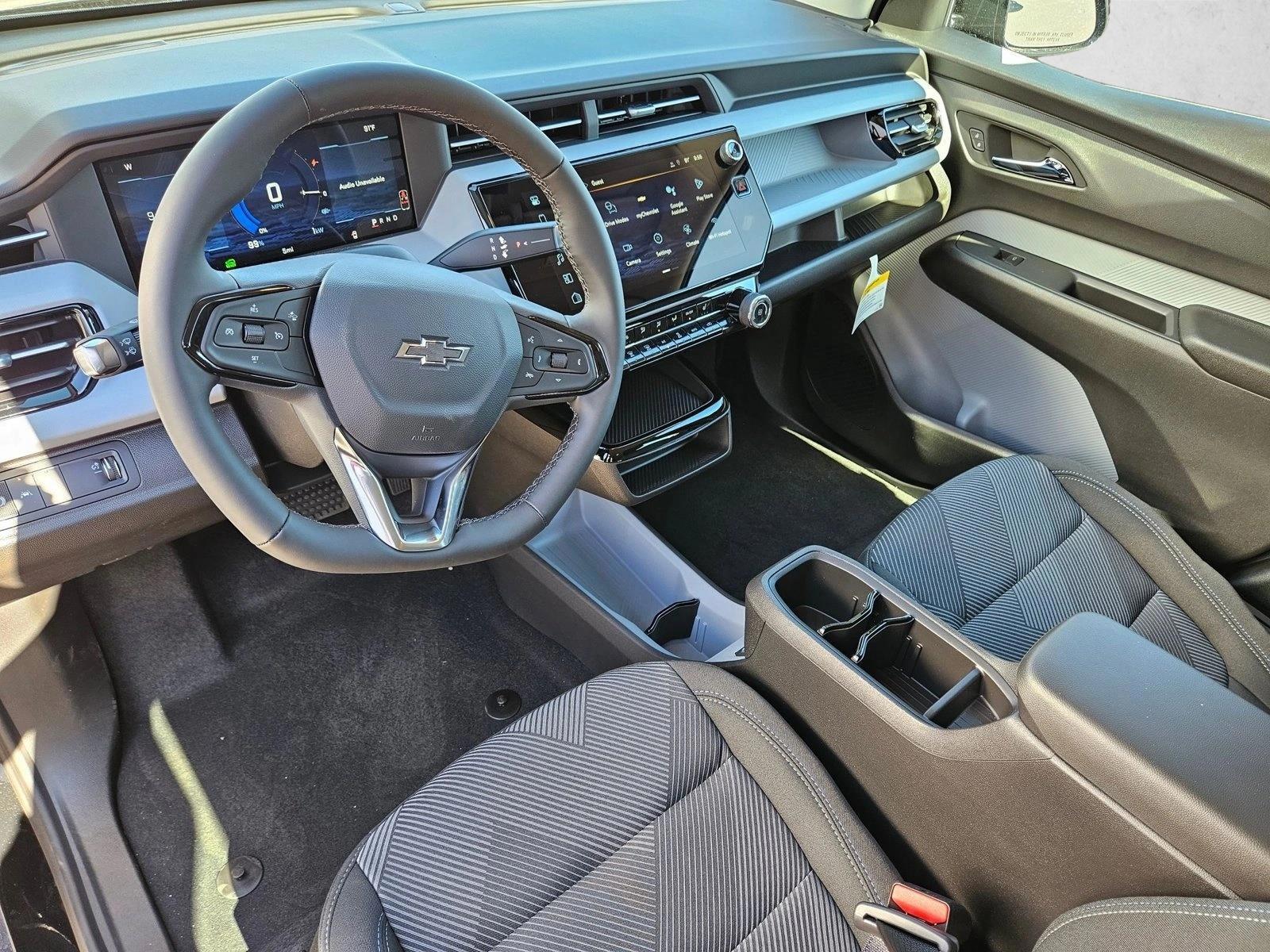 Thumbnail: 2027 Chevrolet Bolt EV - 3
