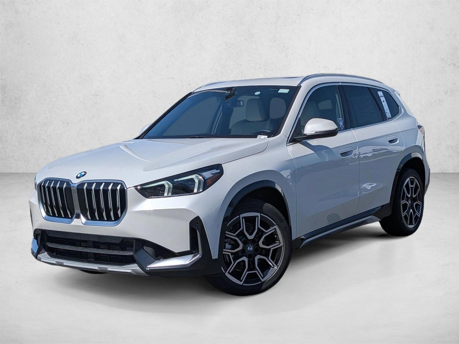 Thumbnail: 2026 BMW X1 - 1