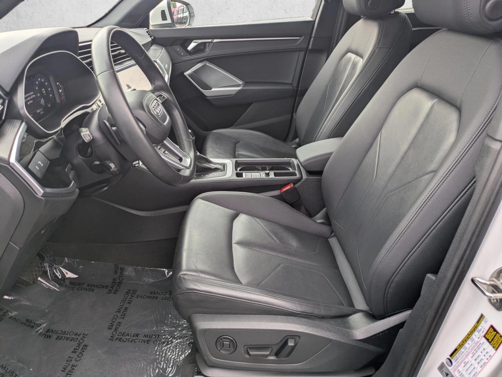 2025 Audi Q3 S Line Premium - Photo 15