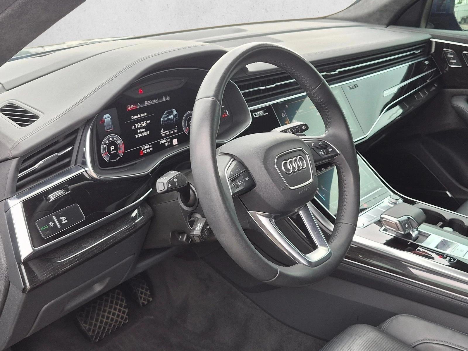 Thumbnail: 2020 Audi Q8 - 3