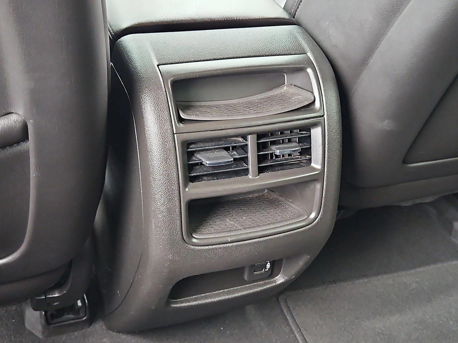 2019 Cadillac XT5 Luxury - Photo 17