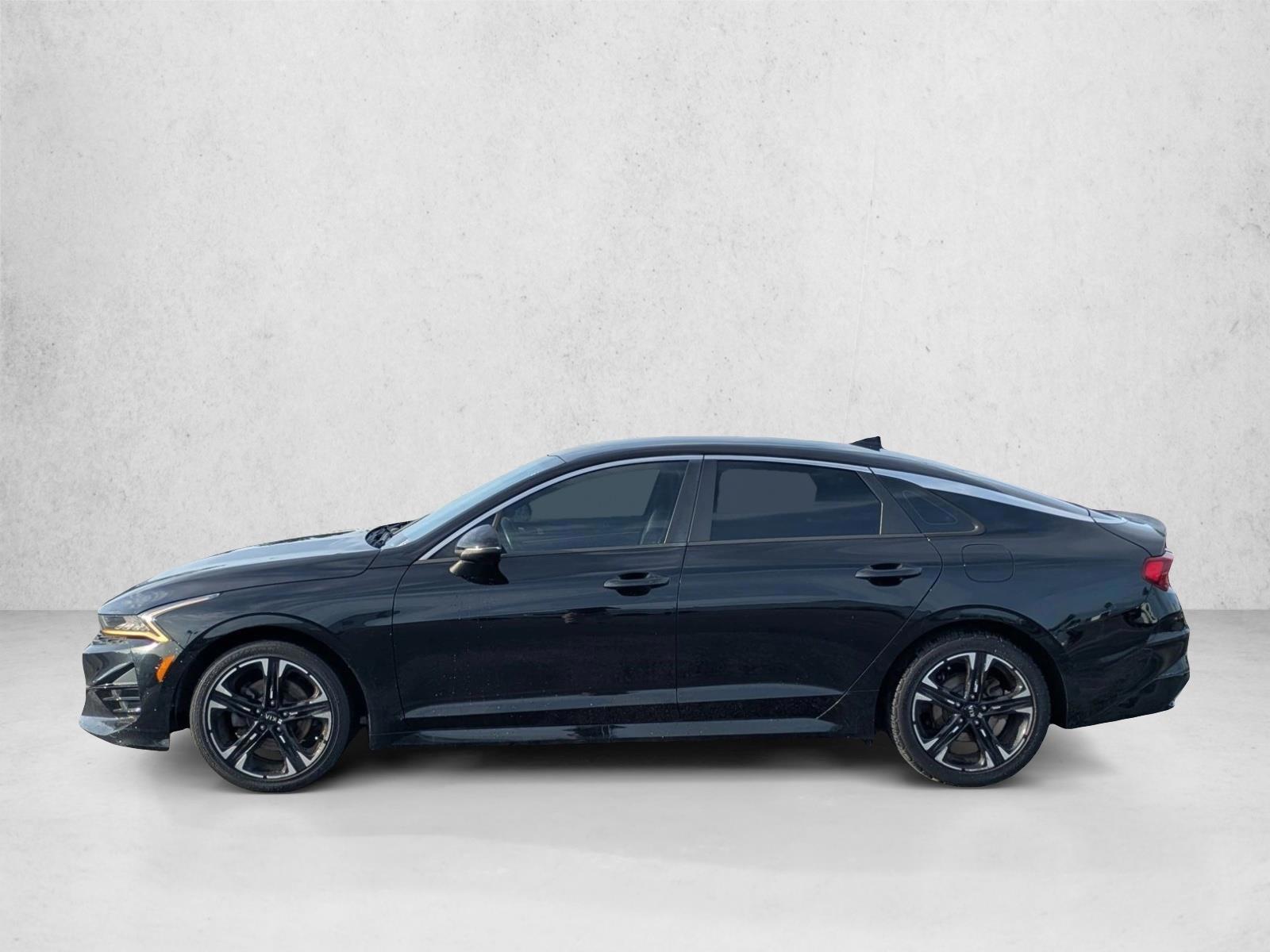 Thumbnail: 2021 Kia K5 - 2