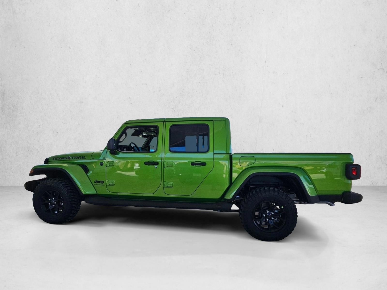 Thumbnail: 2026 Jeep Gladiator - 2