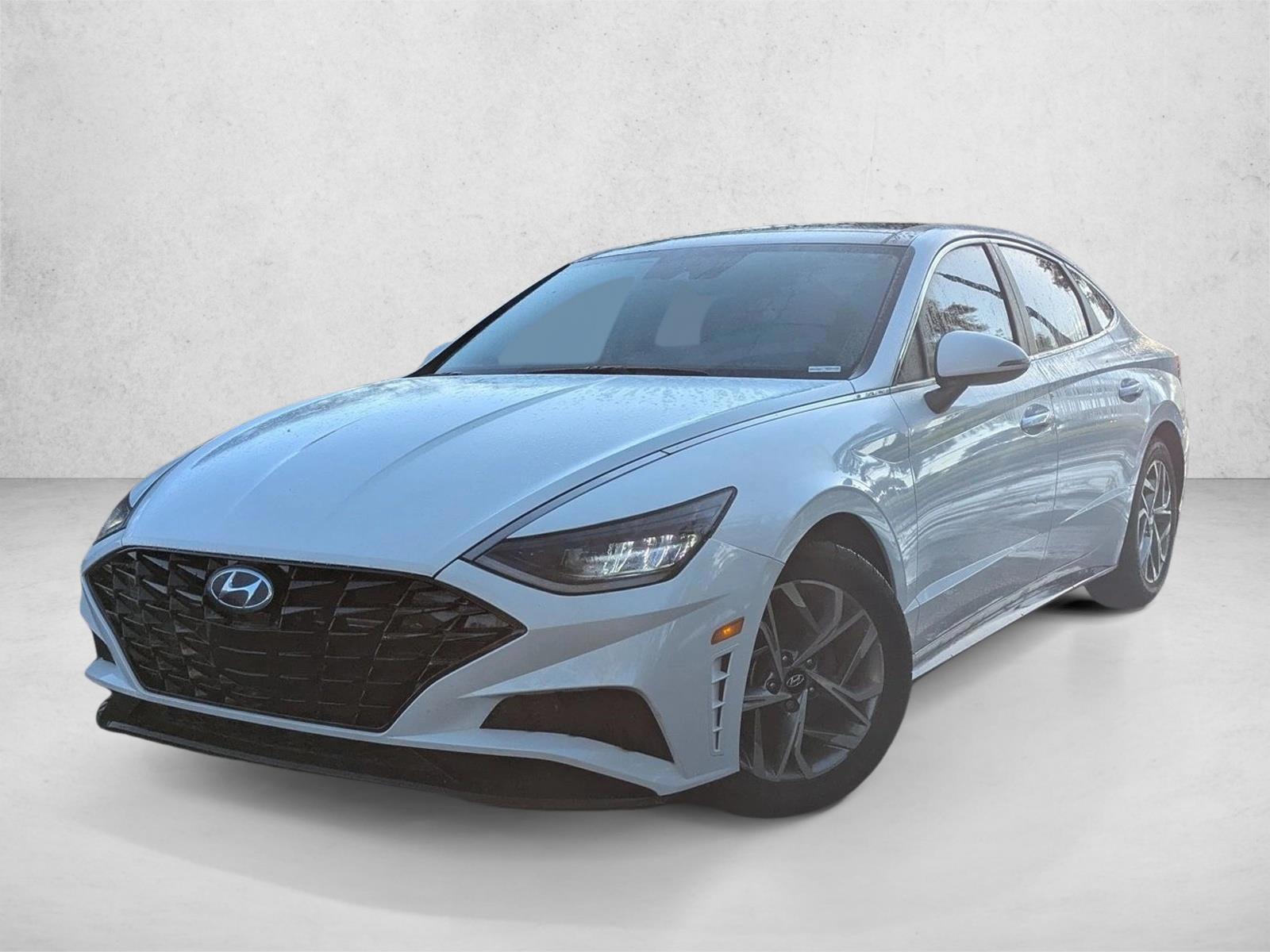 Thumbnail: 2021 Hyundai Sonata - 1