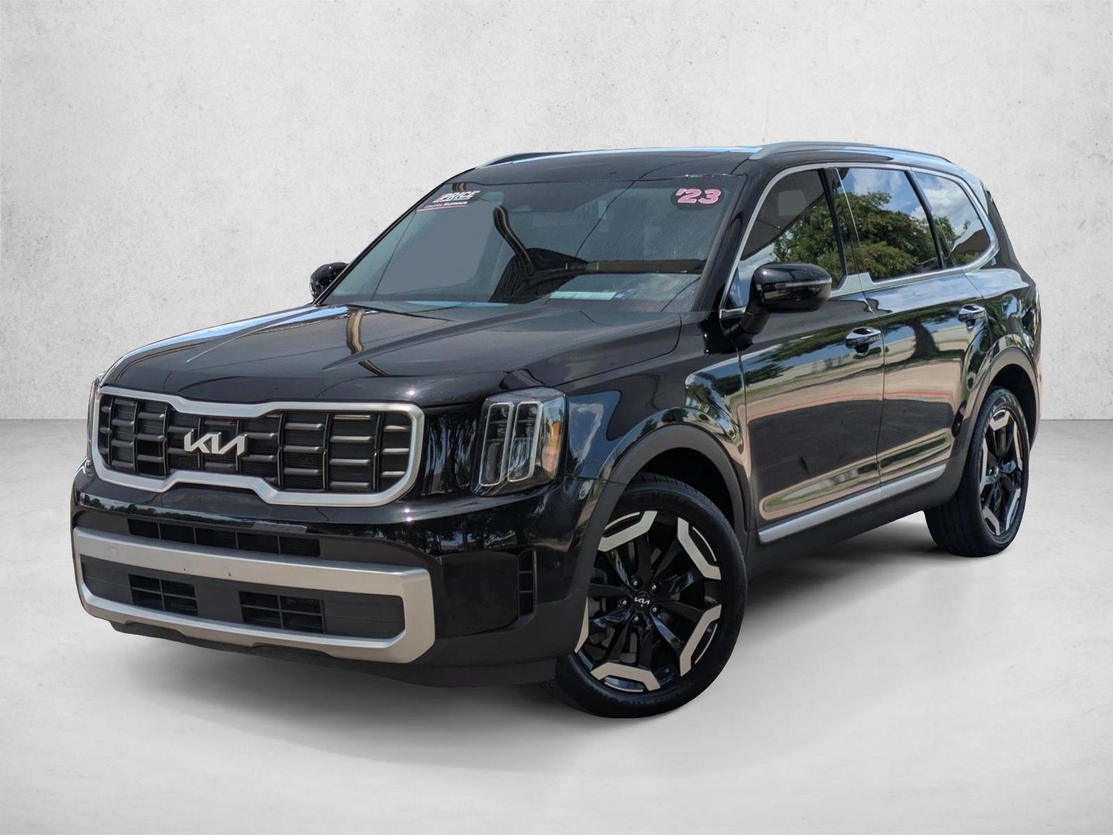 Thumbnail: 2023 Kia Telluride - 1