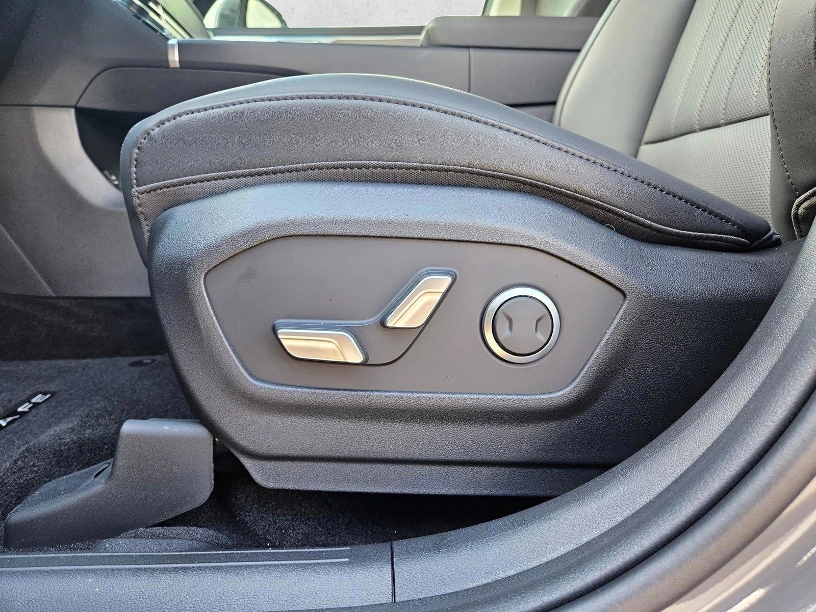 Thumbnail: 2026 Hyundai Santa Fe - 4