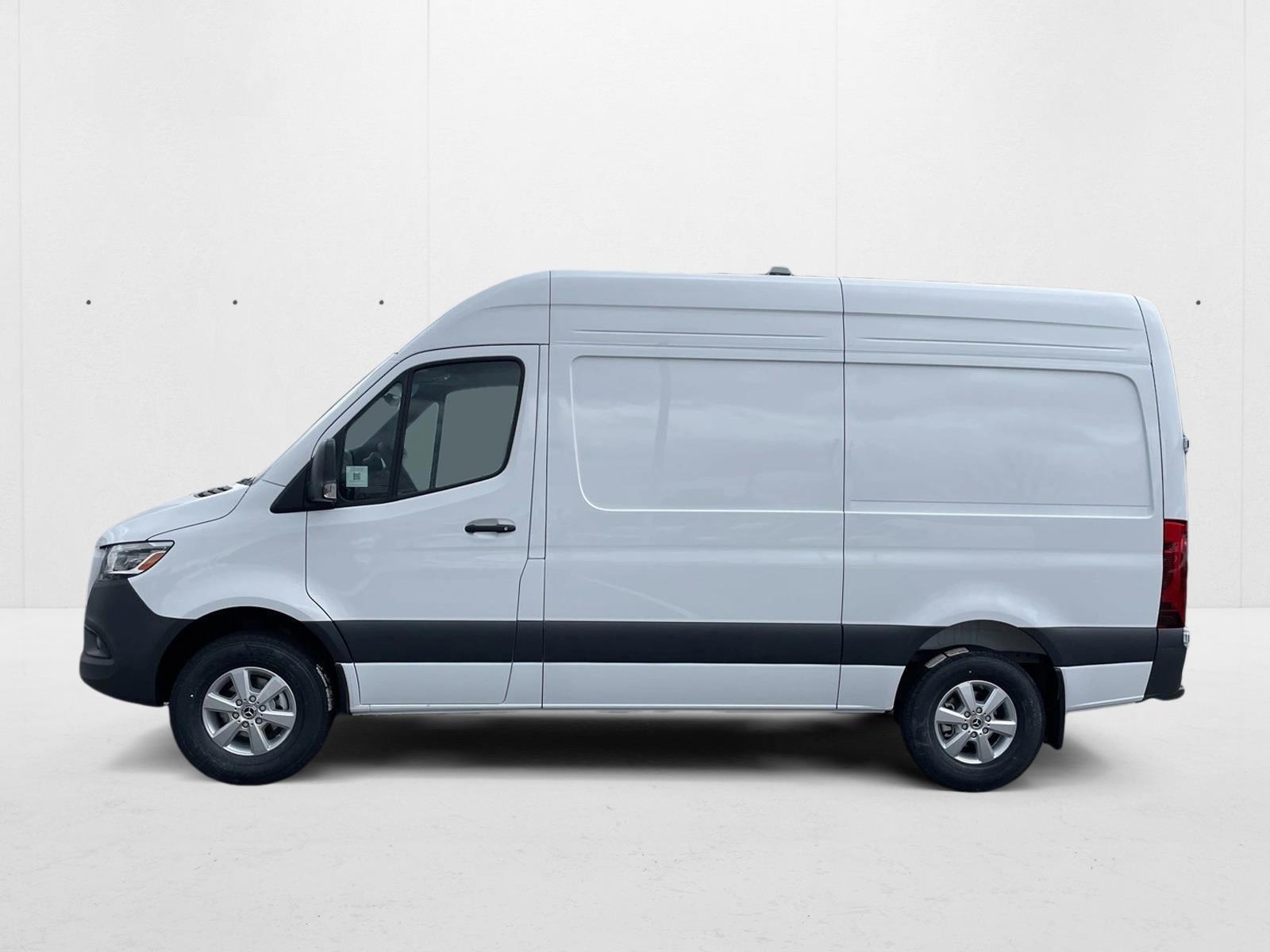 Thumbnail: 2024 Mercedes-Benz Sprinter - 2