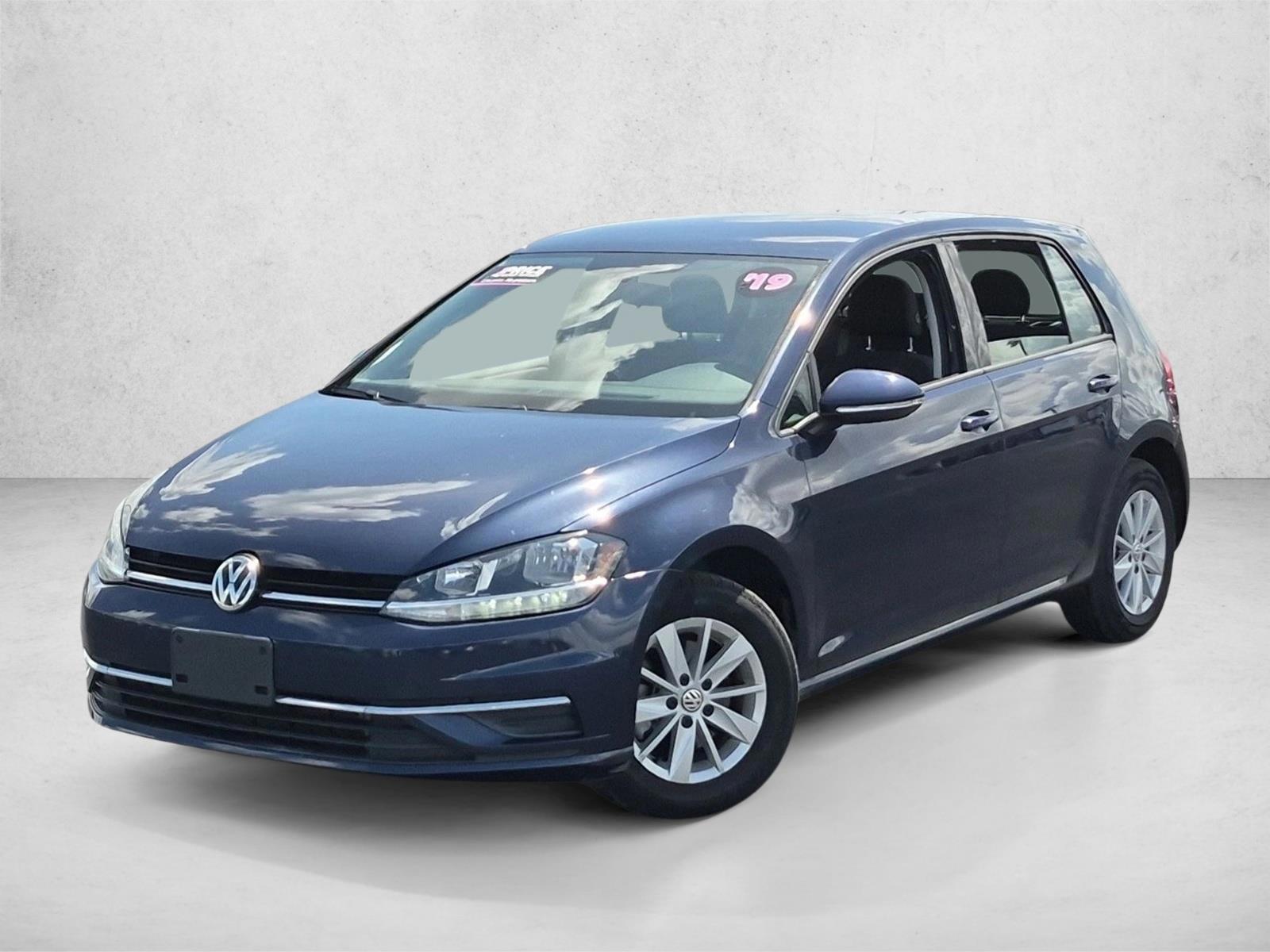 Thumbnail: 2019 Volkswagen Golf - 1