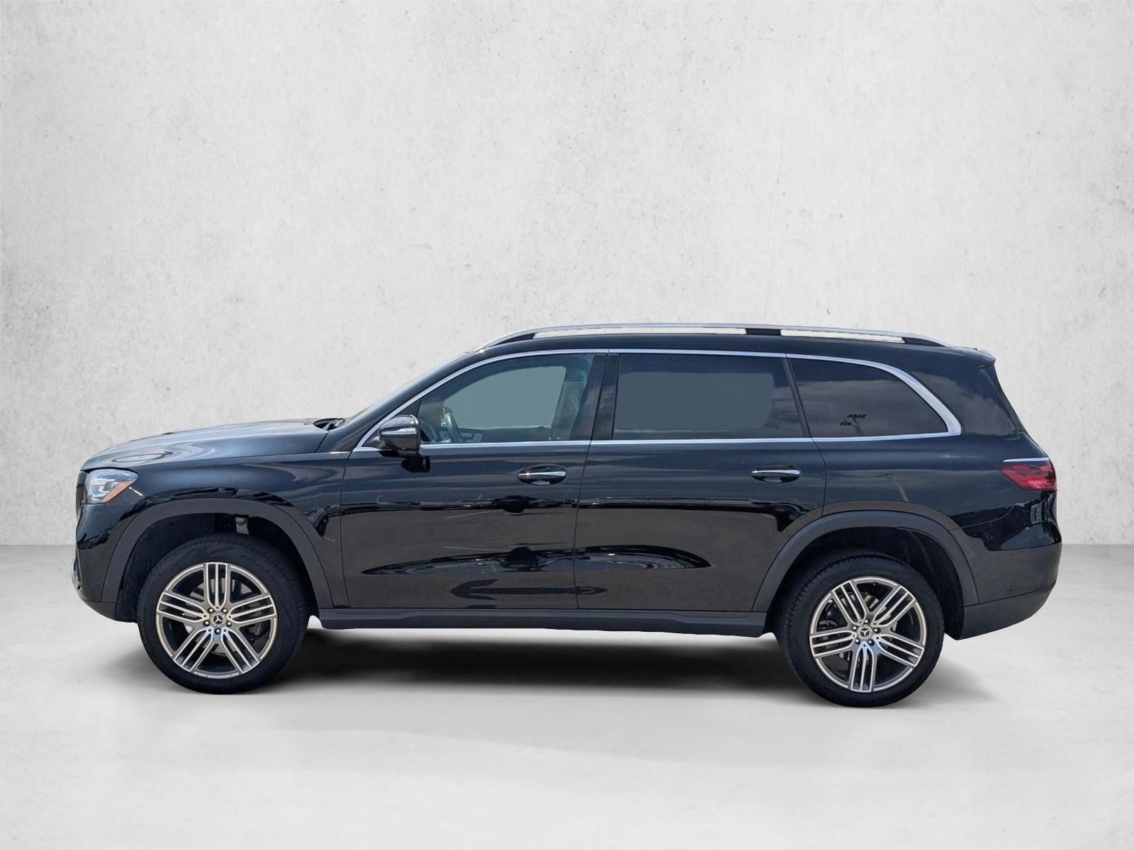 Thumbnail: 2025 Mercedes-Benz GLS - 2